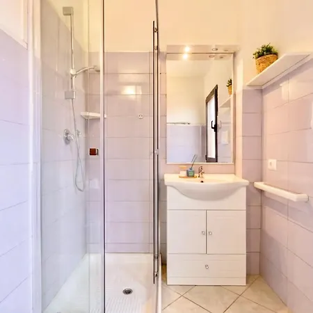 2 Beds With Private Balcony In Marinella Just 200 Mt From The Sea *